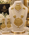 A luxurious multi-strand pearl and gold bridal jewellery set